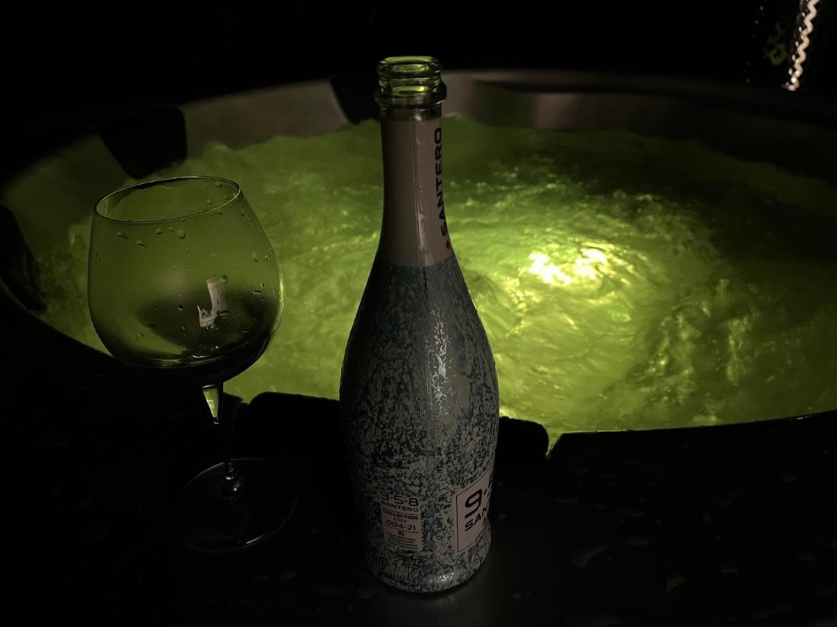 Massa e Cozzile La Cameliaヴィラ エクステリア 写真